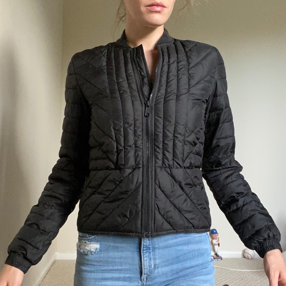 Adorable fitting winter puff jacket